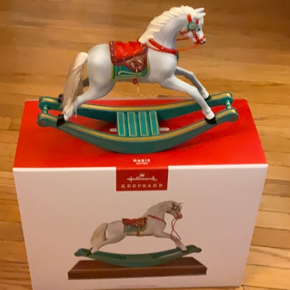 Hallmark Rocking Horse Memories - Picture 1 of 12